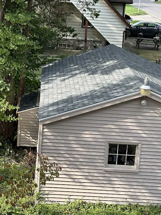 DIAZ ROOFING Picture 2