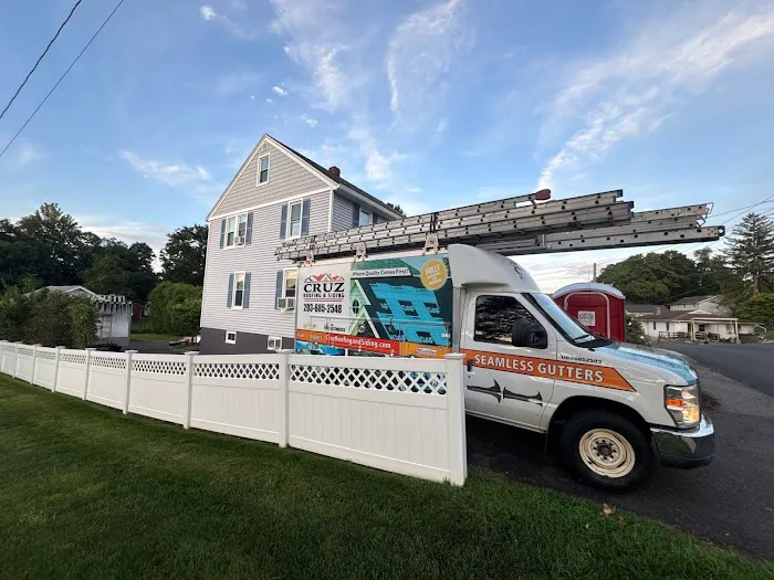 Cruz Roofing and Siding Picture 1
