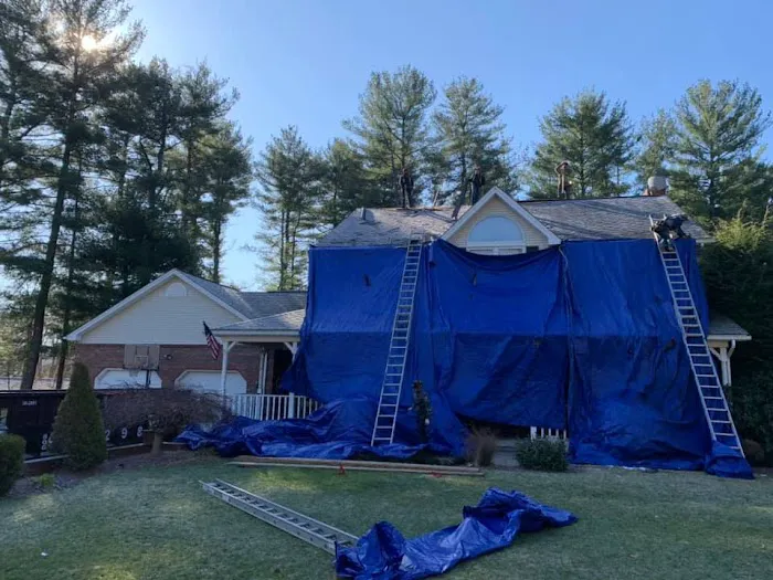 TM Roofing & Siding Picture 9