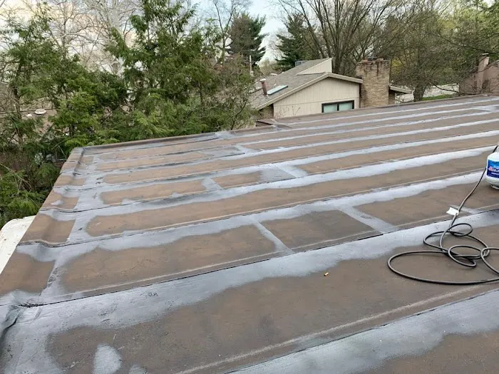 R Roofing Picture 5
