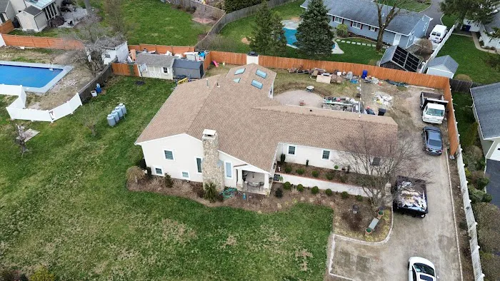 Roofing y Siding Services in Connecticut Picture 1