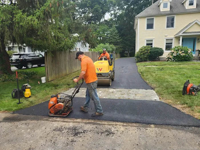 Leo Brothers Contracting Picture 5