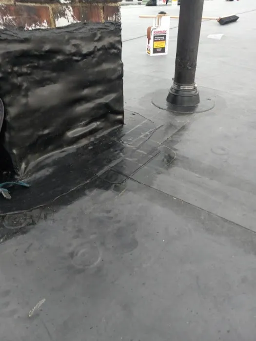 Custom Cut Roofing & Carpentry Picture 8