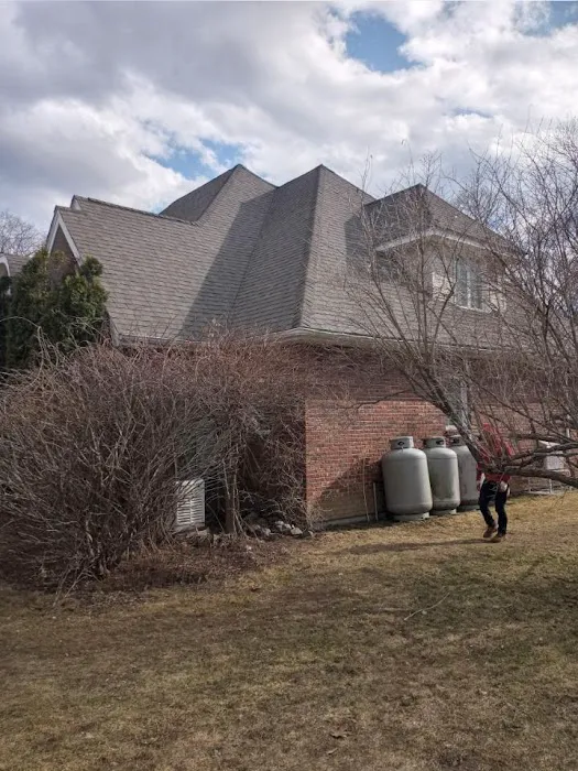 Custom Cut Roofing & Carpentry Picture 10