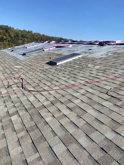 Pittsburgh Roof Club LLC Picture 1