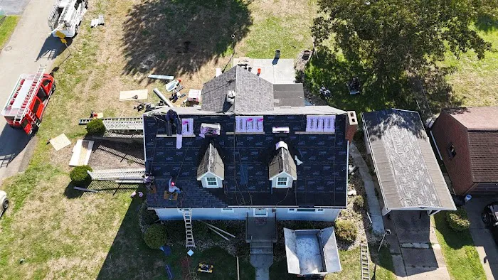 AR Roofing & Remodeling Picture 7