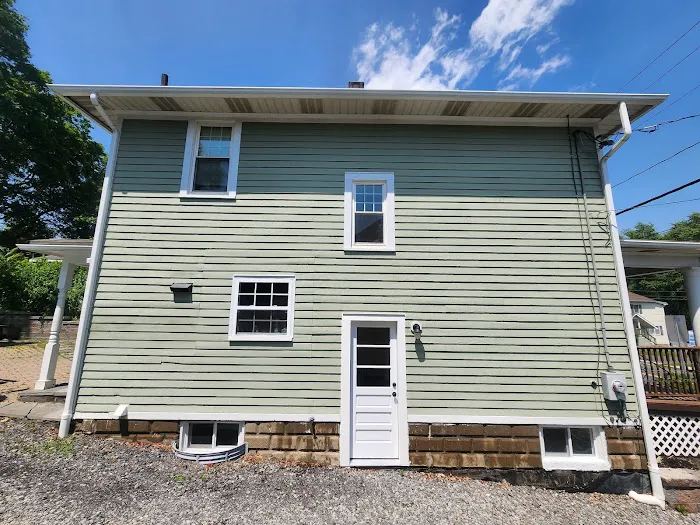 Hudson Valley House Wash Picture 2