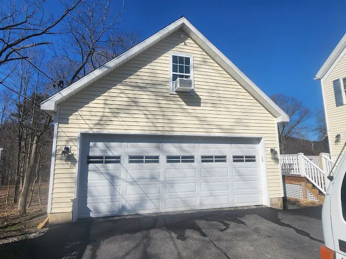 Hudson Valley House Wash Picture 6