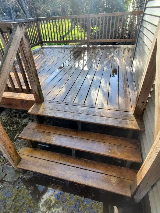 Hudson Valley House Wash Picture 9