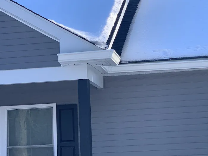 County-Wide Seamless Gutters Picture 4