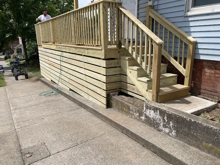 Paramount Construction and Seamless Gutters Picture 5