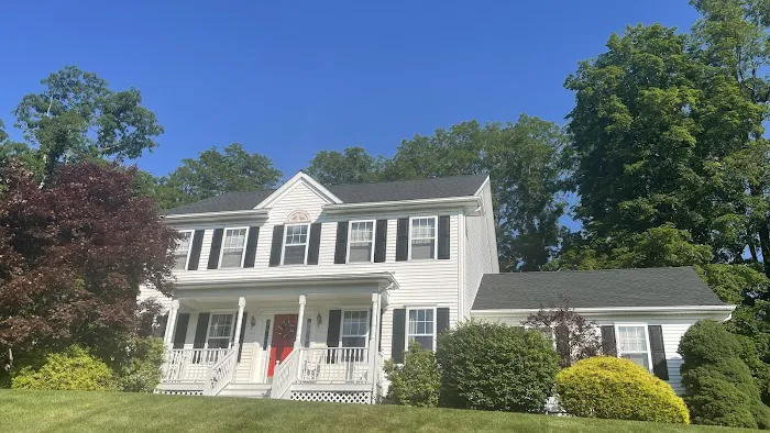 DM Ring Contacting Roofing - Gutters - Siding Installation & Repairs Picture 10