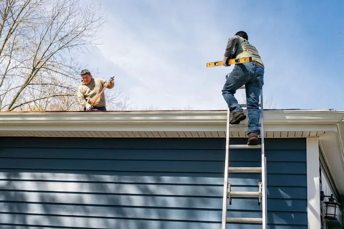 DM Ring Contacting Roofing - Gutters - Siding Installation & Repairs Picture 9