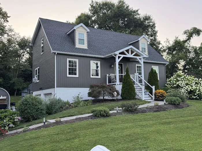 Window World of the Hudson Valley Picture 1