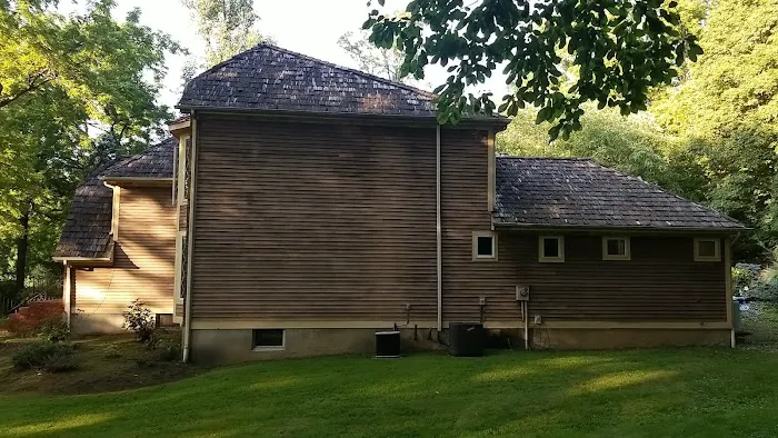 Roofing Experts Hyde Park Picture 2