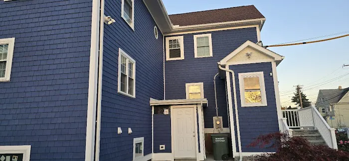 Ecuaroofing & siding Picture 3