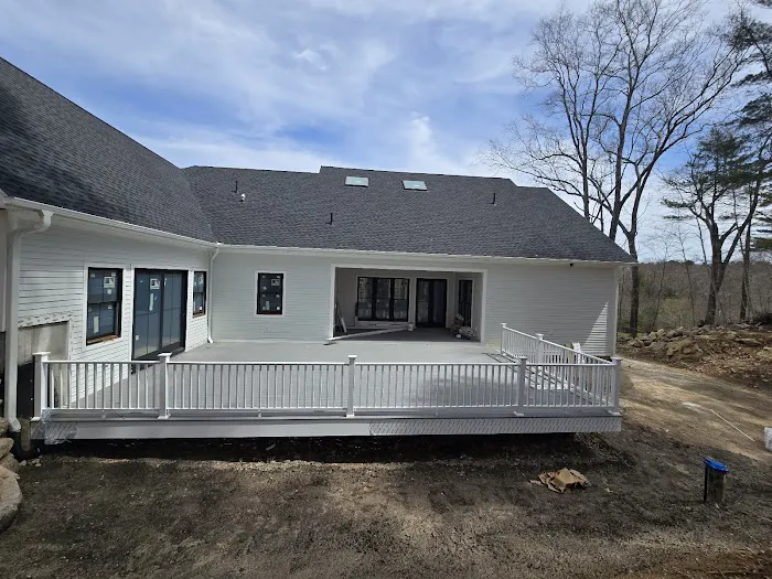 Ecuaroofing & siding Picture 5