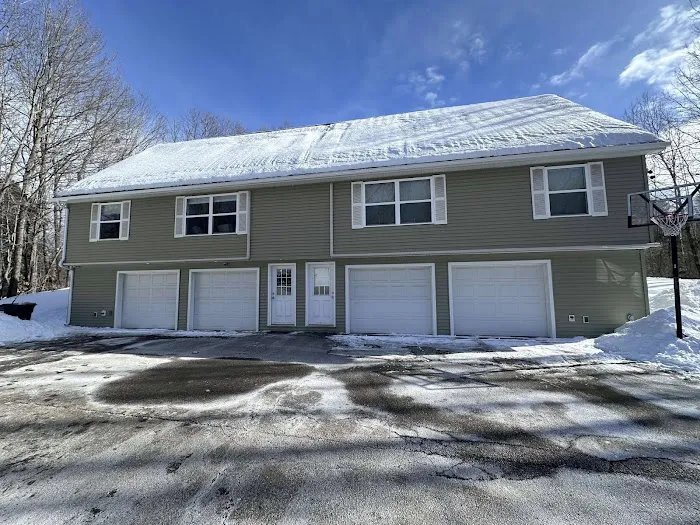 Maine Gutter Works LLC Picture 1