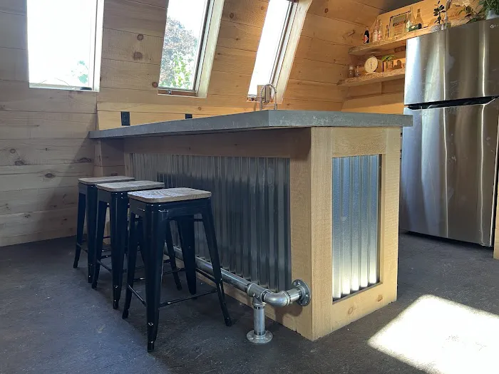 Conant Andrews Picture 4