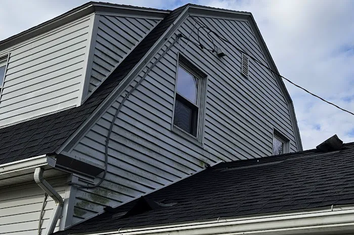 Maine Roofing Scapes & Repairs Picture 4