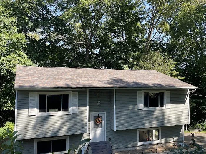 Roberts Roofing Picture 2