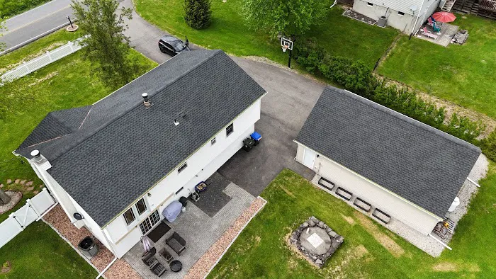 Xpress Builders Roofing & Siding, LLC Picture 1