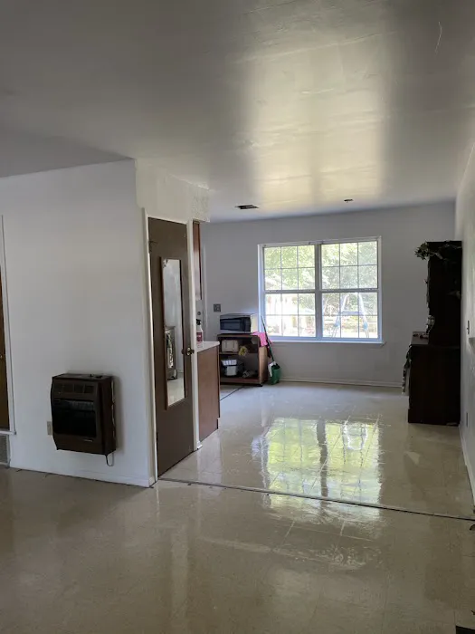 Elm Contractors LLC Picture 9