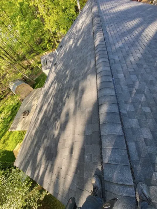 A & J Roofing and Siding Picture 2