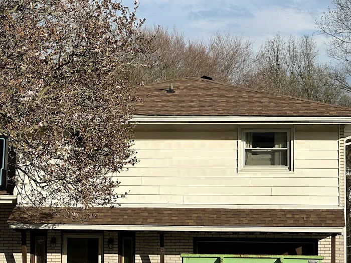 Forestal Roofing & Siding LLC Picture 9