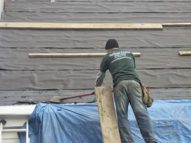 Northeast Exterior Picture 4