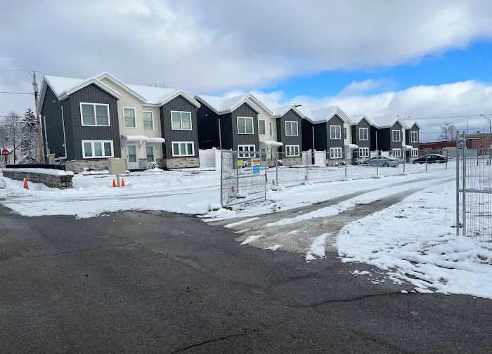 Newman Homes - Roofing Contractor Picture 1