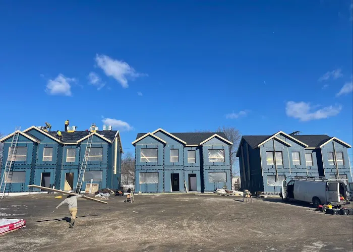 Newman Homes - Roofing Contractor Picture 7