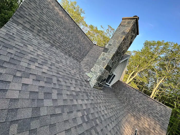 A.B.L. Roofing & Construction Picture 4