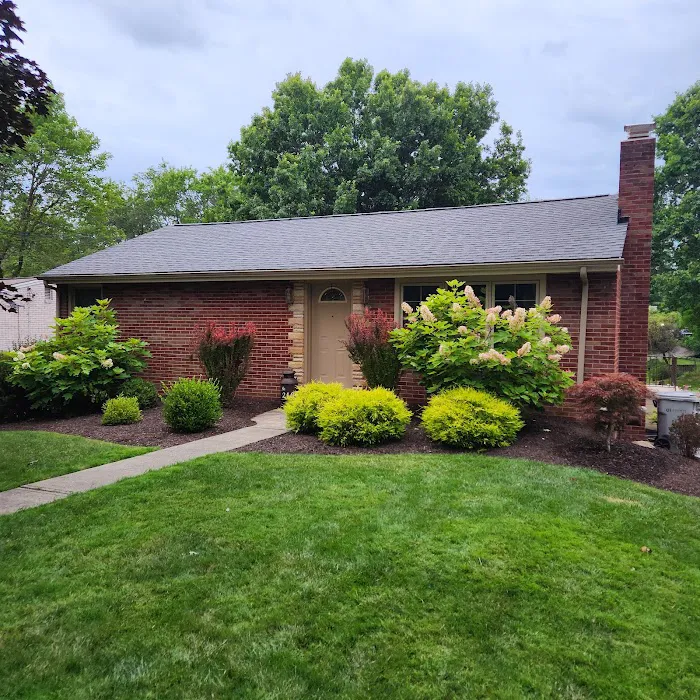 R&B Roofing and Remodeling Picture 7