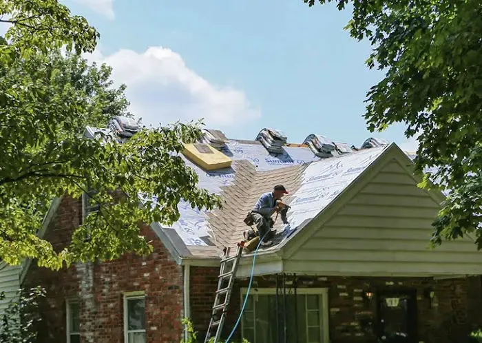 R&B Roofing and Remodeling Picture 5