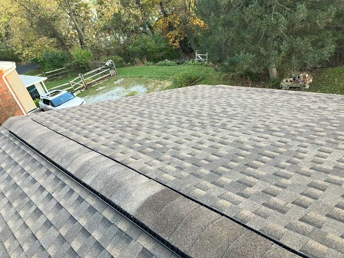 Oaks Roofing & Siding Picture 8