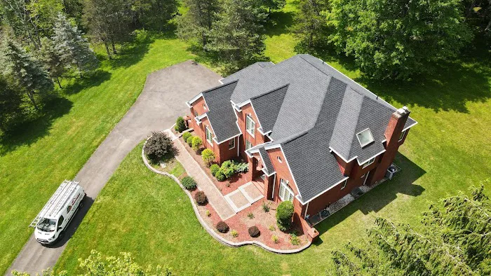 Gonzales Roofing & Gutters Picture 2