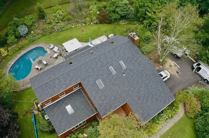 Guaillas Roofing Inc. Picture 3