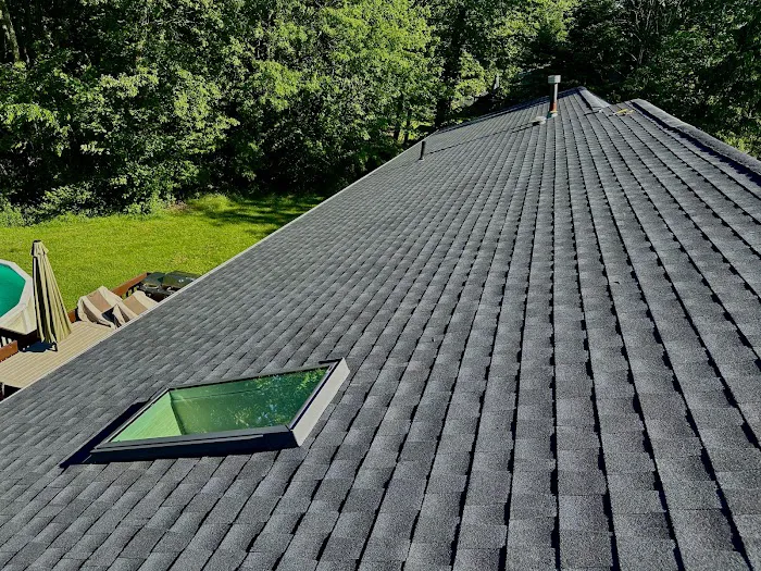 Guaillas Roofing Inc. Picture 7