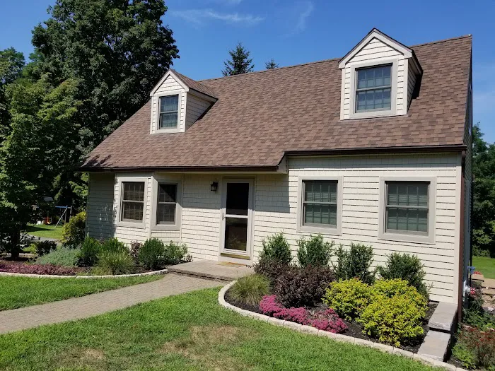 Top Notch Seamless Gutters Picture 4