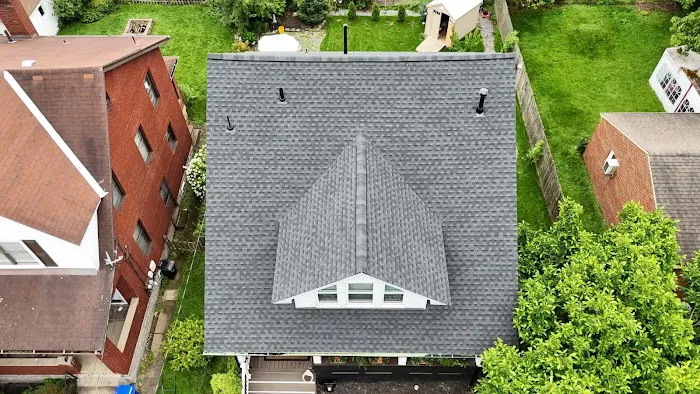 Gregor Roofing Picture 4