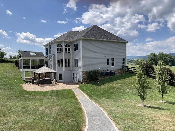 Hartley Homebuilding & Exteriors Picture 10