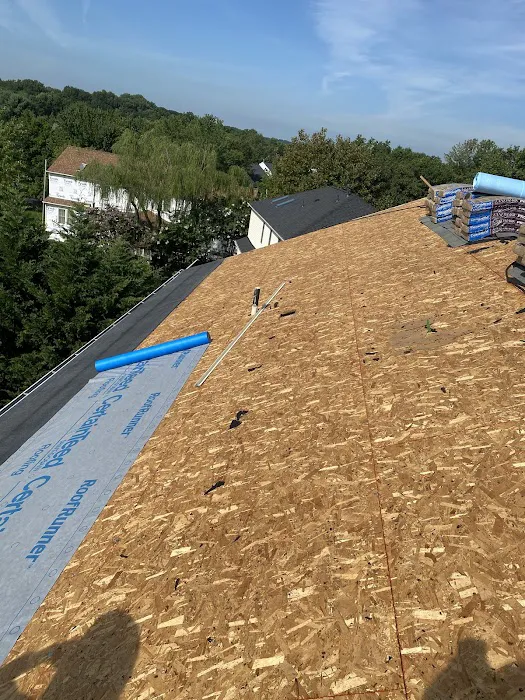 J&S Roofing contractors LLC Picture 3