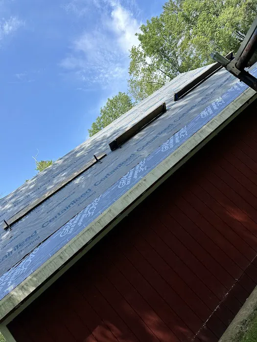 Mid-Coast Roof Techs Picture 10