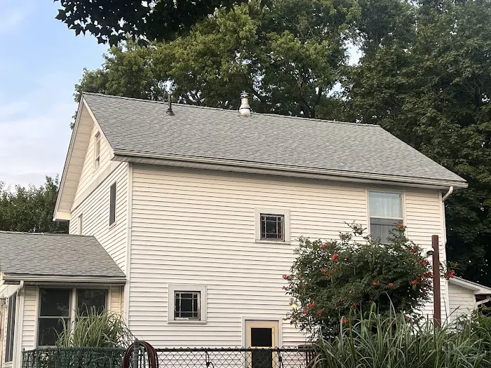 Northern Windows, Siding, Roofing and Insulation Picture 2