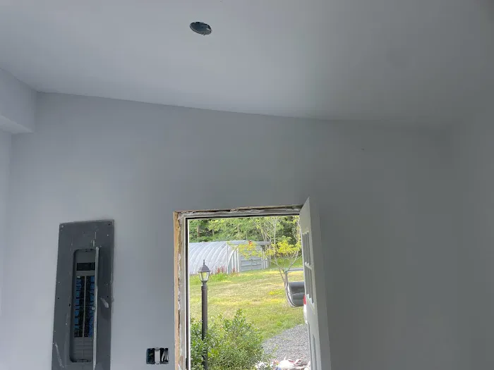 Covell & Sons Painting Picture 9