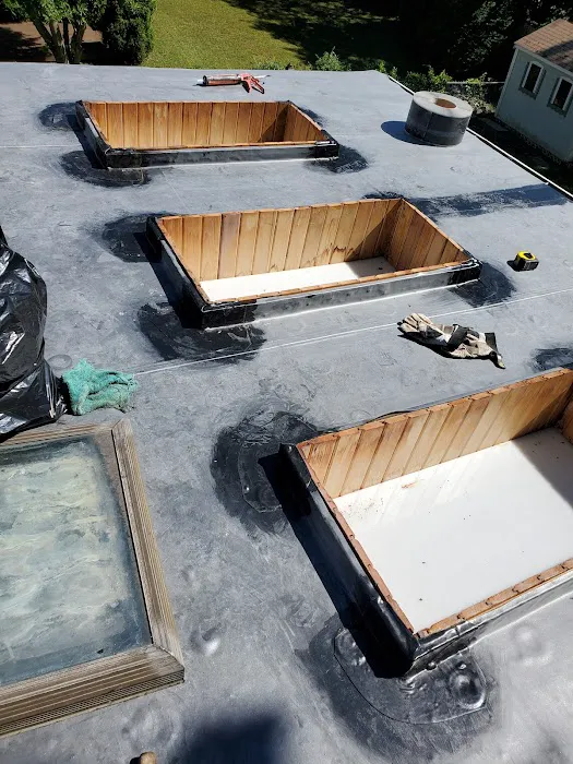 MONTEVELLO CARPENTRY & ROOFING CORP. Picture 7
