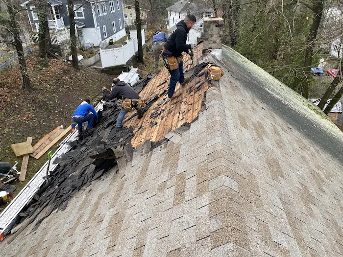 Brothers roofing Picture 4