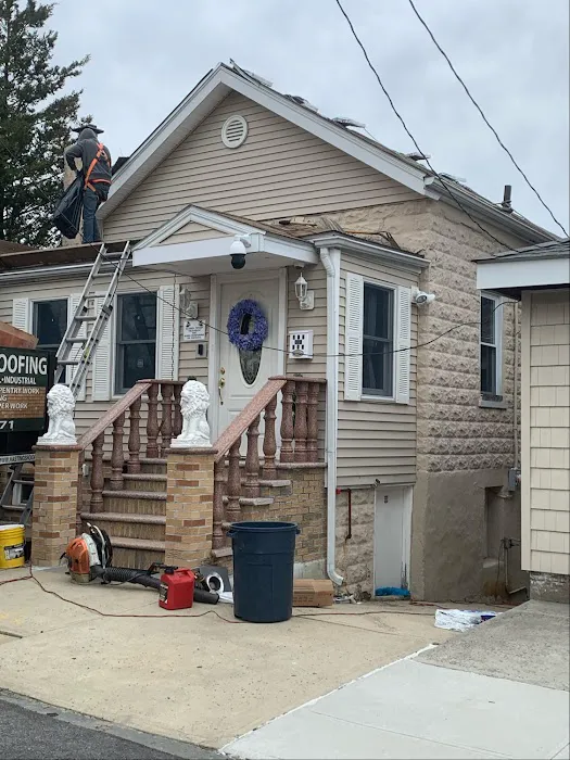 Luis's Family Construction Inc Picture 1