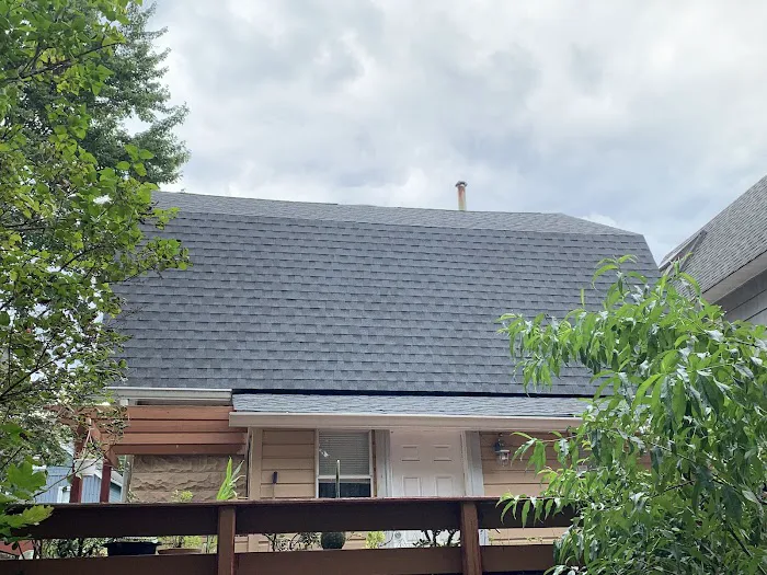 Cassas Bros roofing siding Picture 4